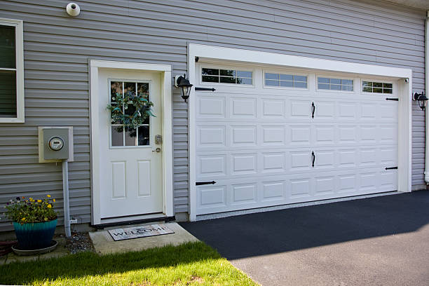 24/7 Emergency Garage Door Panel Replacement experts in White River Junction, VT